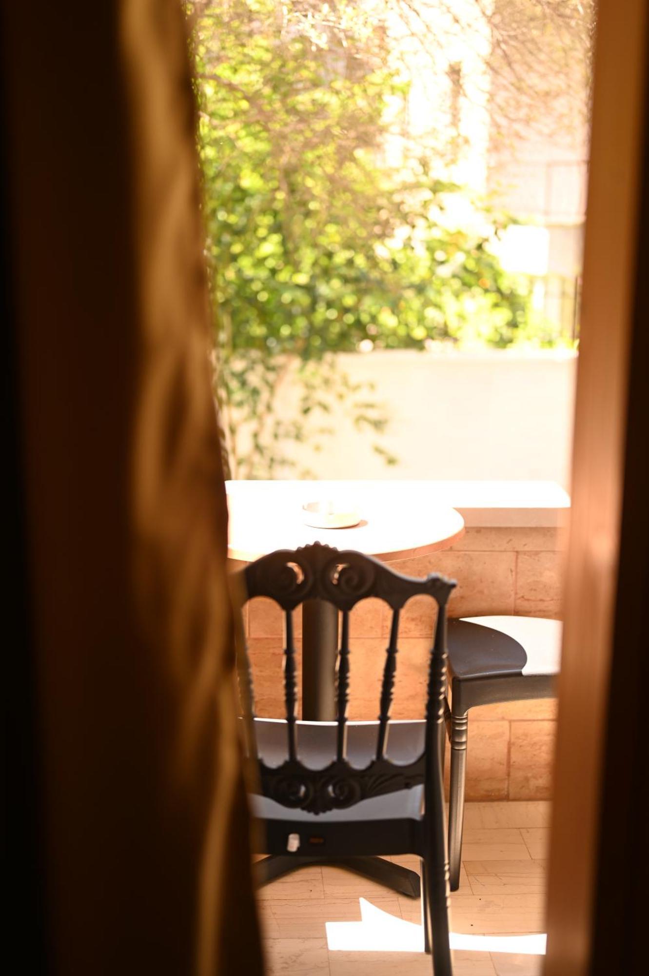 Niche Boutique Hotel Tirana Exterior photo